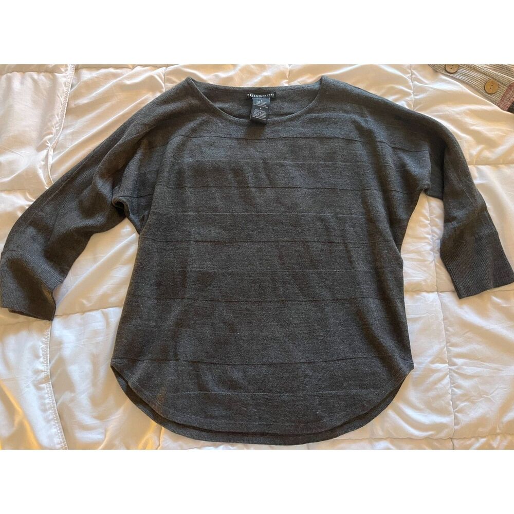 Design History Charcoal Gray 3/4 Sleeve Sweater Top - Women's Medium